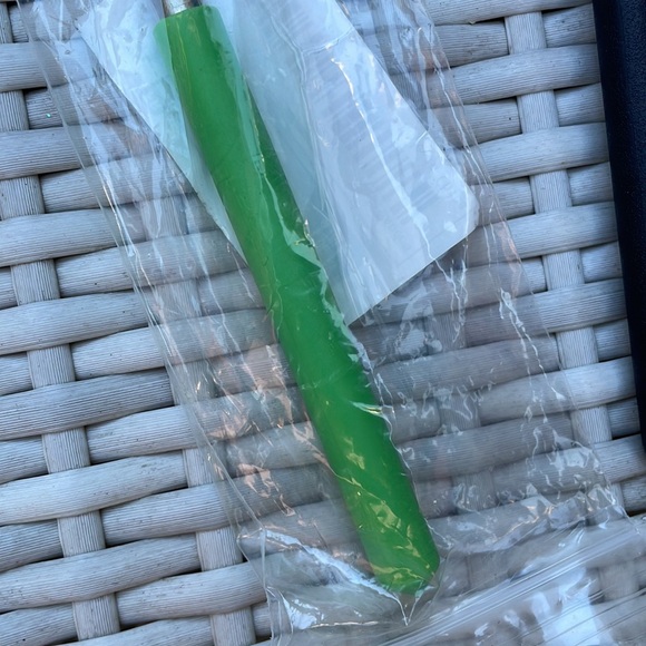 NEW- Skeleton /Ghost Hand Back Scratcher - Picture 6 of 7